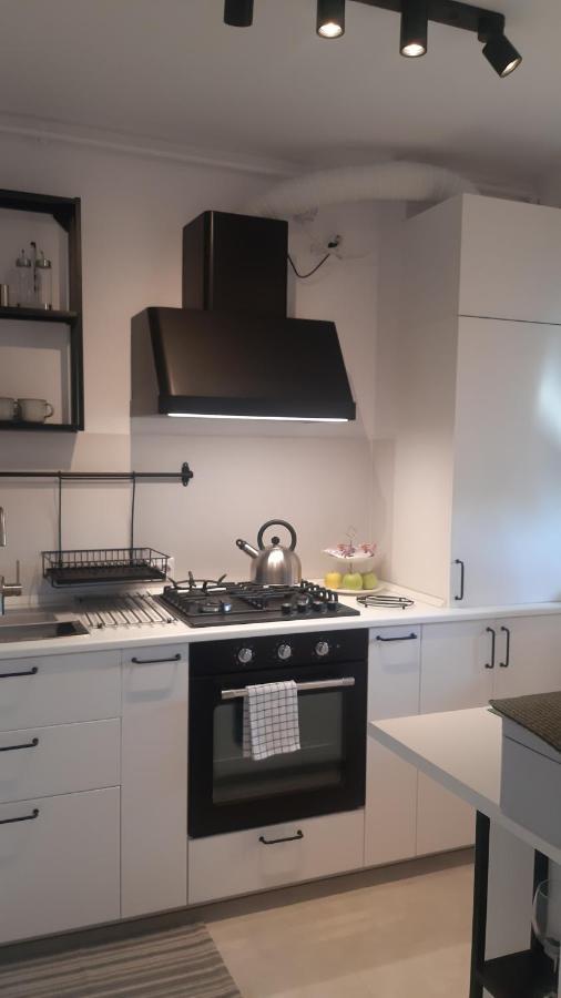 Apartmán Mia!! Self Check-In!! Bukurešť Exteriér fotografie